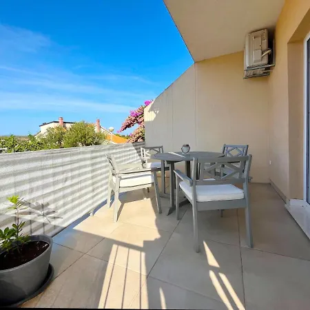 Olive Tree Apartment Stari Grad  Exterior photo