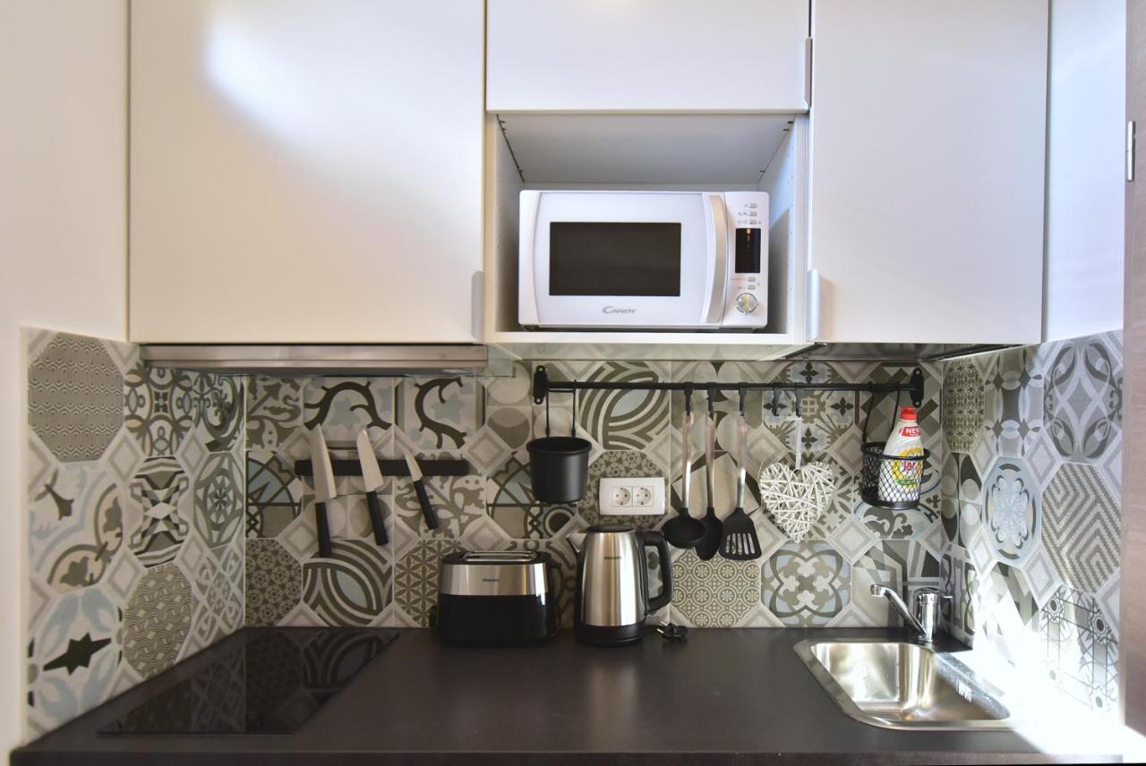 Olive Tree Apartment *