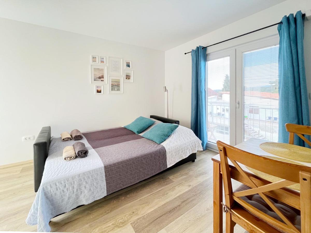 Olive Tree Apartment *